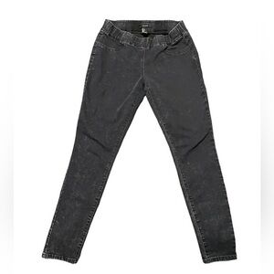 Forever 21 Distressed Jean Jeggings - Size L